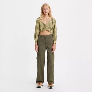 NWT Levi’s Women '94 Baggy Cargo Pants in Army Green Mid Rise Size 28/30
